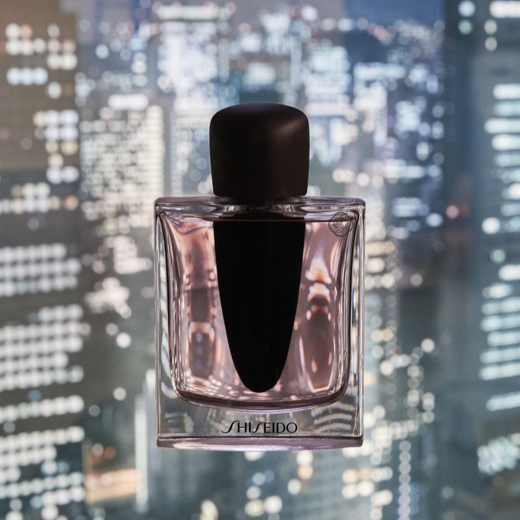When tradition meets modernity, discover the alchemy of a floral bouquet sharpen...