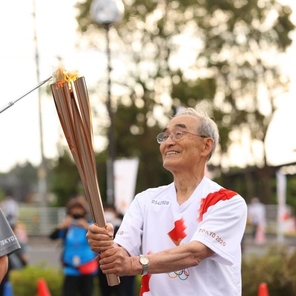 The Olympic flame is now in Tottori!  Yesterday, the Tottori leg of the Torch R...
