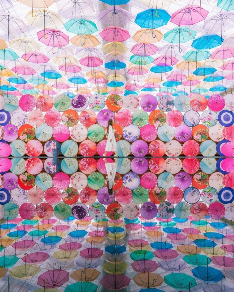 Umbrellas as far as you can see!  See this Instagrammable spot at Inawashiro Her...