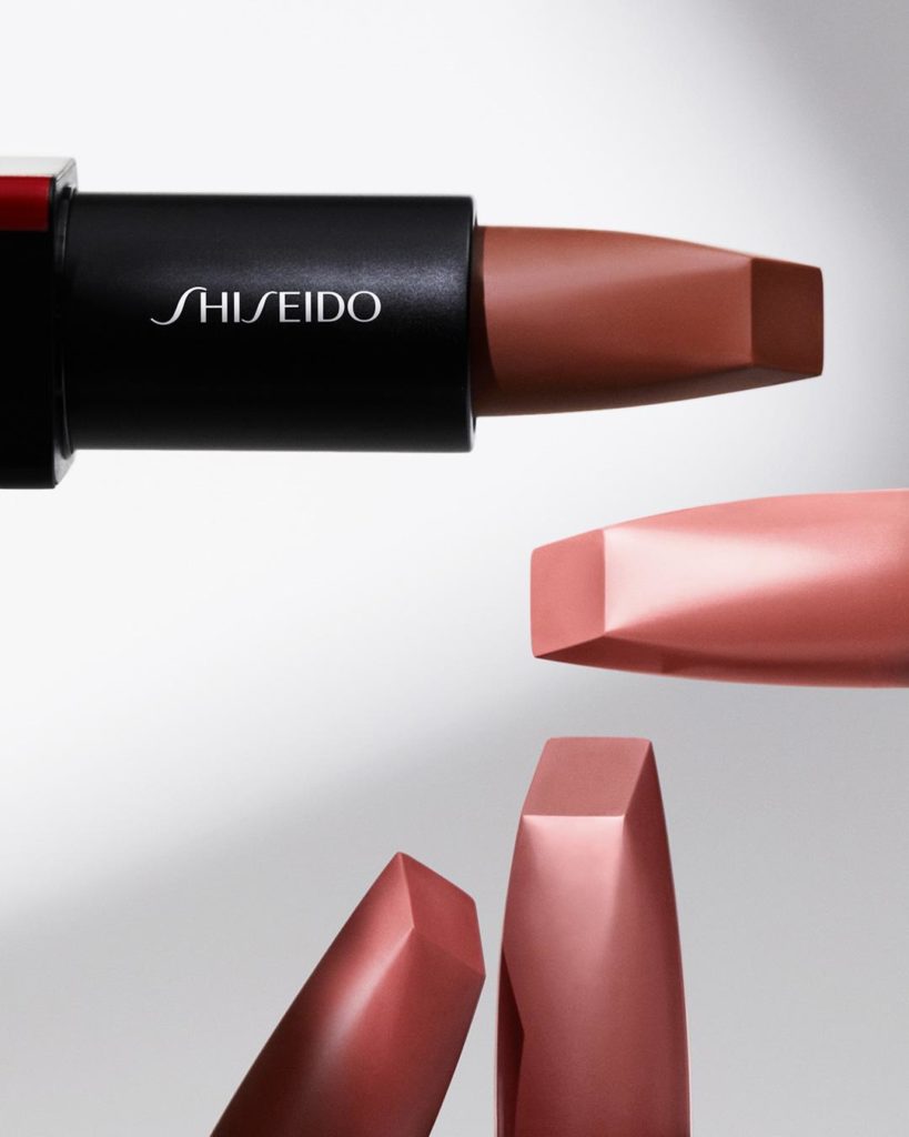 Find your perfect nude. Look good in the buff wearing ModernMatte Powder Lipstic...