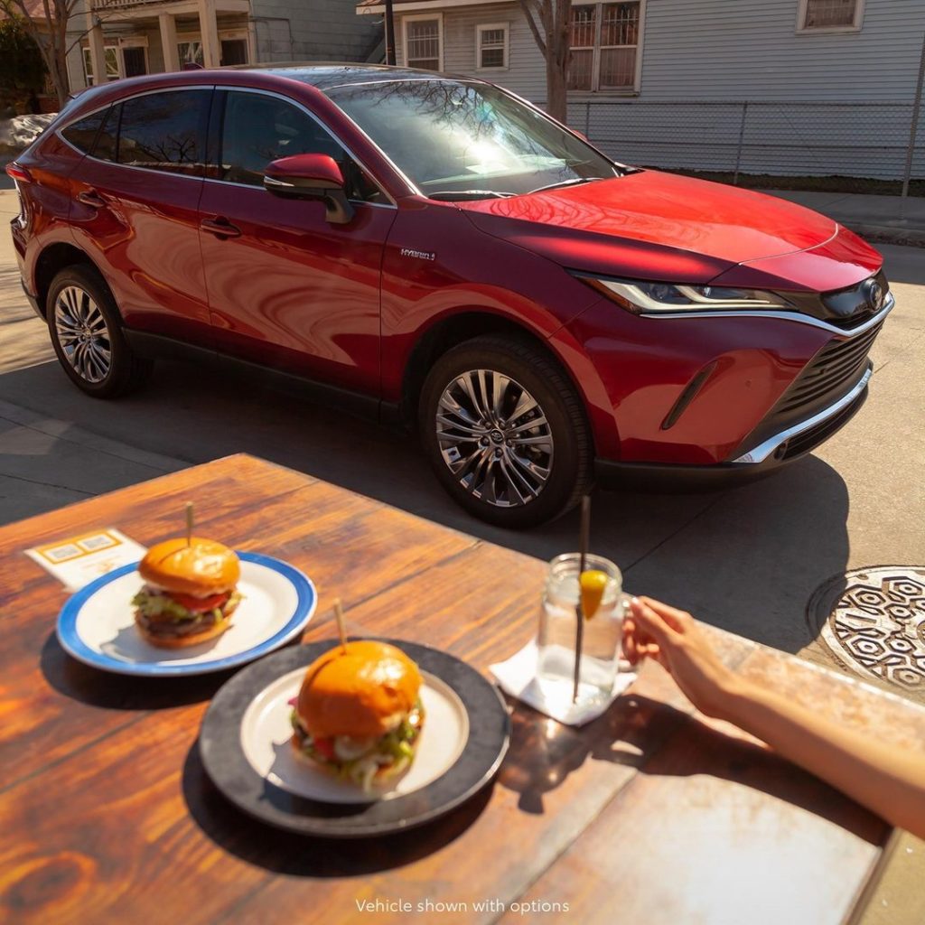 We may be partial, but we prefer our burger with a side of #Venza. #NationalHamb...