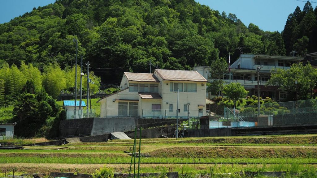 小さな棚田とオタマジャクシの花坂集落【美しい農村】（高野町）Hanazaka, Koya Town, Wakayama Japan