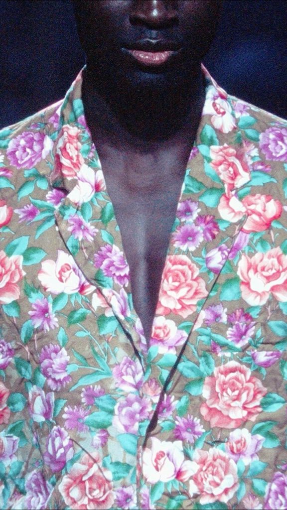 Yohji Yamamoto Chronicle 

Yohji Yamamoto POUR HOMME
S/S 2001

#YohjiYamamotoChr...