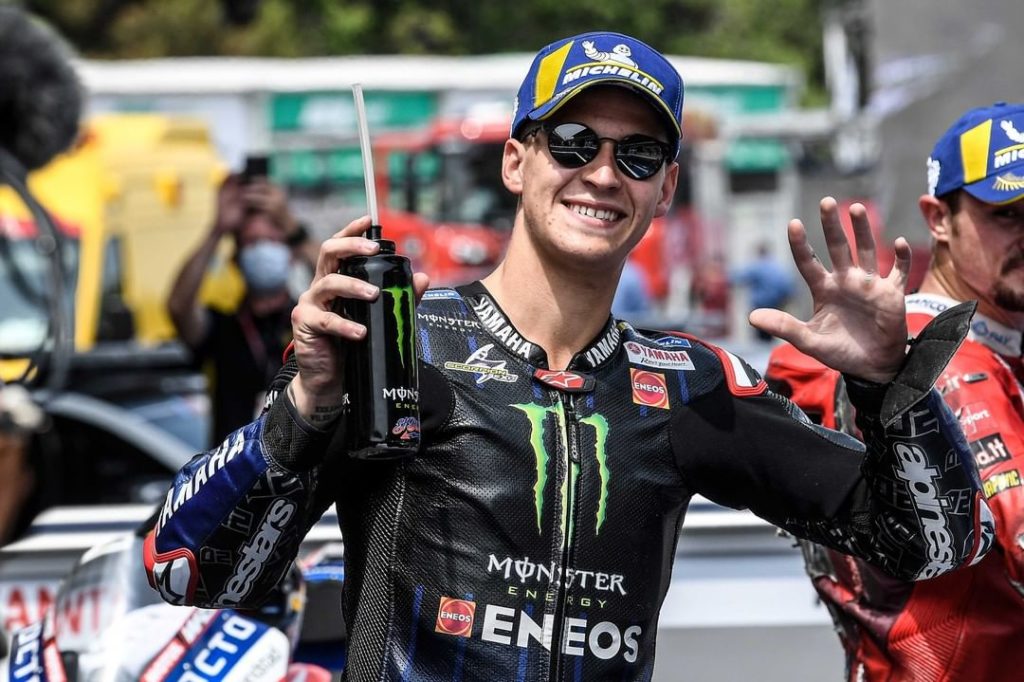 Hello pole position number 5 

#MonsterYamaha | #MotoGP | #CatalanGP | #MonsterE...