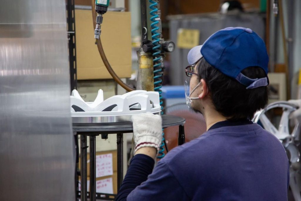 WORK WHEELS Disk...  #workwheels #workwheelsjapan #artofwheel #workemotion #2pie...