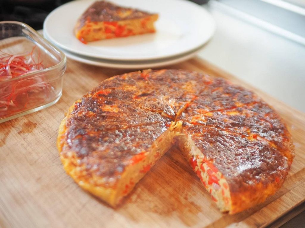 The Japan Times: This omelette recipe is ready to eat as is, or it can be served atop a bowl of r… This omelette recipe is ready to eat as is, or it can be served atop a bowl of r...