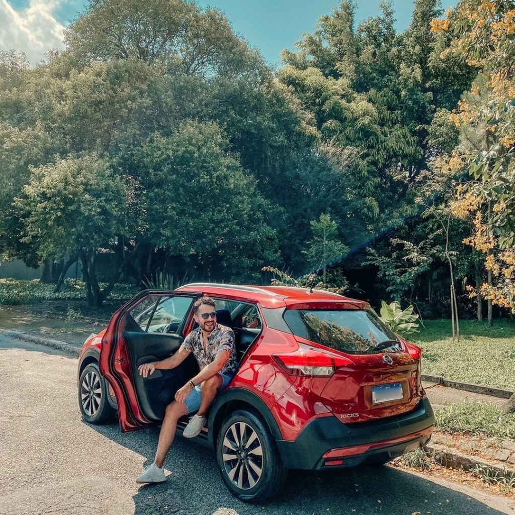 Limitless possibilities with #NissanKicks. #Nissan
 : @diogenesoficial...
