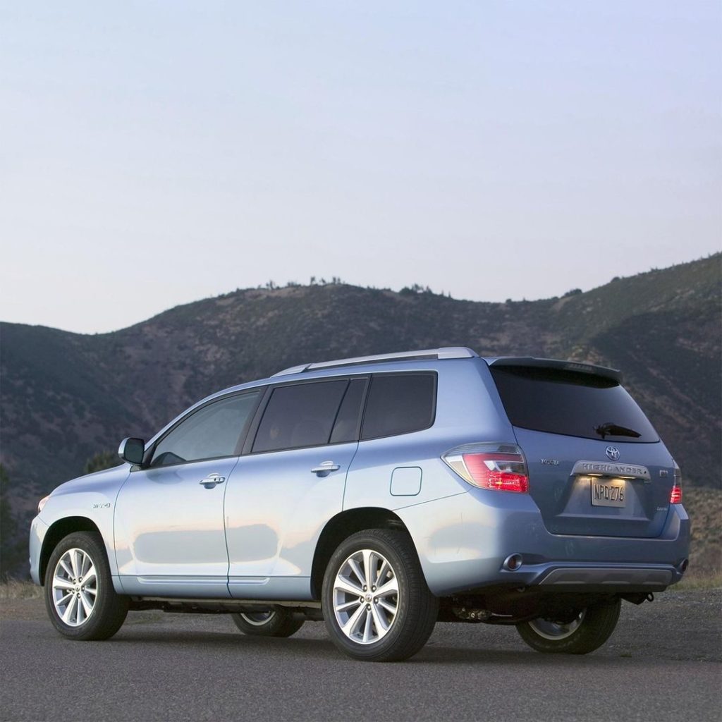 It'll take you higher. #TBT 2008 #Highlander #Hybrid #LetsGoPlaces...