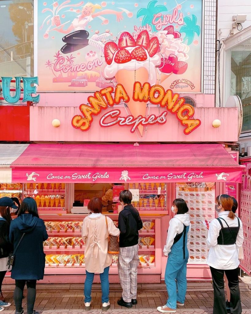Japan Travel: Happy Foodie Friday! We can’t resist a good crêpe when we’re in Harajuku, and Sa… Happy Foodie Friday! We can't resist a good crêpe when we're in Harajuku, and Sa...