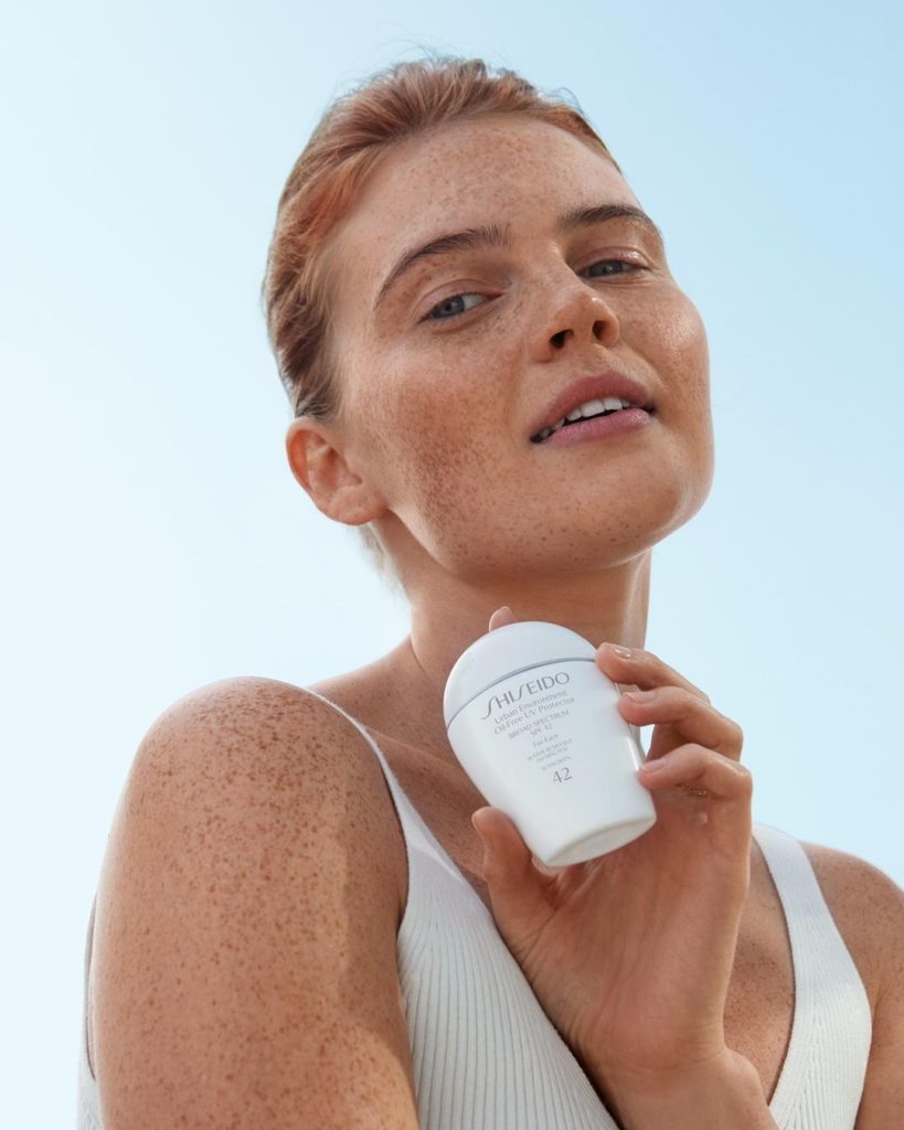 Our ocean-friendly Urban Environment Oil-Free UV Protector Broad Spectrum Face S...