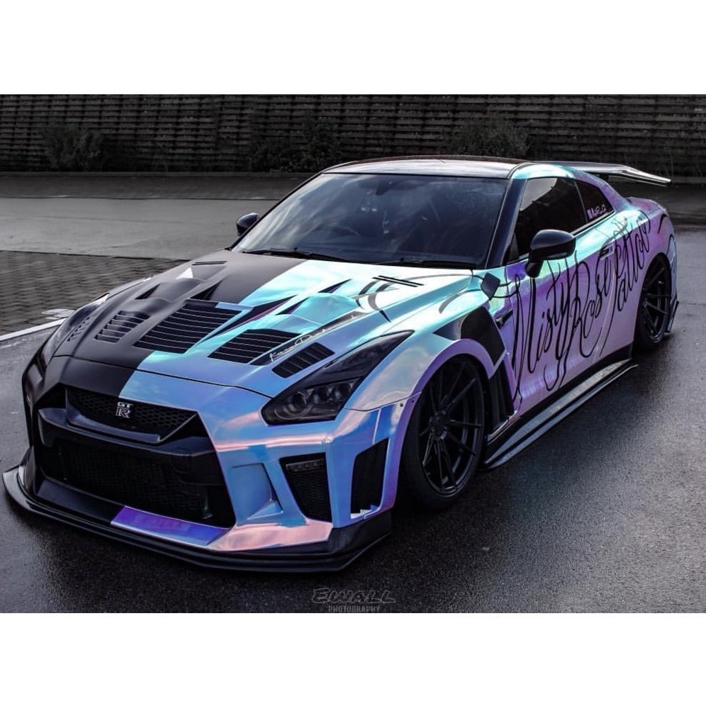 gtr 2 strap size
