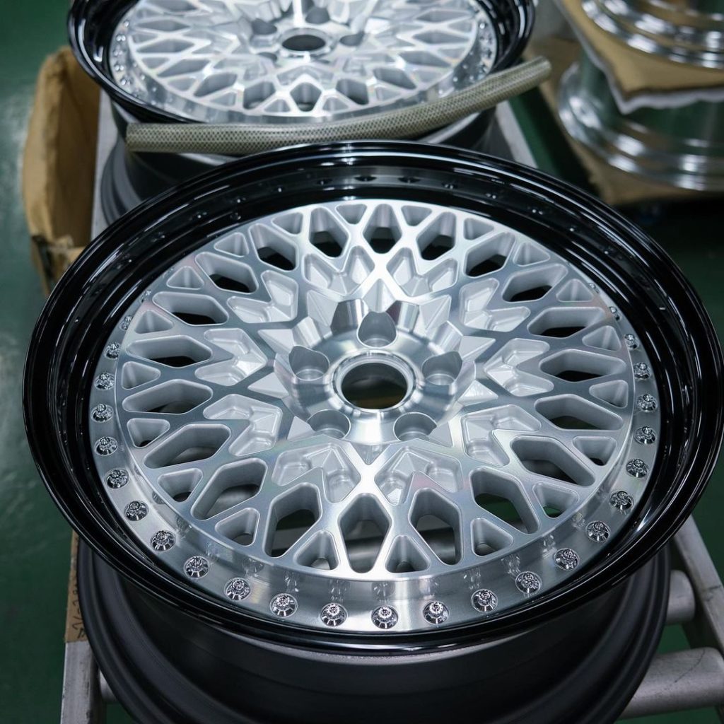 GranSeeker CCX  #workwheels #workwheelsjapan #artofwheel #granseekerccx #gransee...