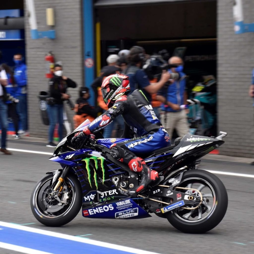 FP2 is on 

#MonsterYamaha | #MotoGP | #DutchGP...