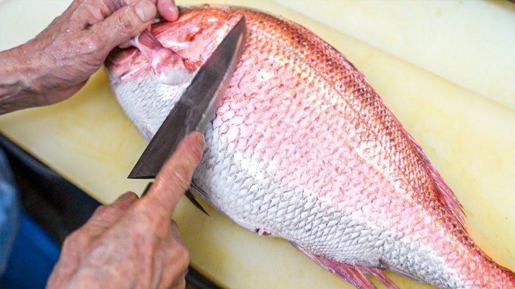 Japanese Street Food-KAISENDON(SASHIMI RICE BAWL)Tukiji fish market Tokyo