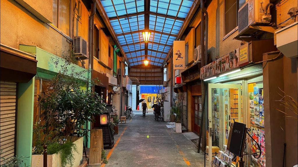 Live Tokyo Rainy Walk – From Sangenjaya To Kyodo Live Tokyo Rainy Walk - From Sangenjaya To Kyodo