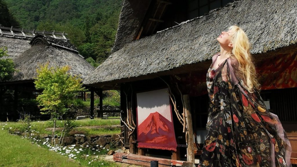 ADEYTO LIVE MT.FUJI Saiko Iyashi No Sato Historic village - Alo Japan ...