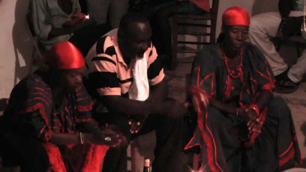 Vaudou Haïtien  Cérémonie "Makaya" - avec sacrifice d'un boeuf