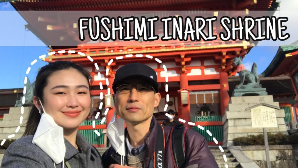 a day with azu: VISITING FUSHIMI INARI