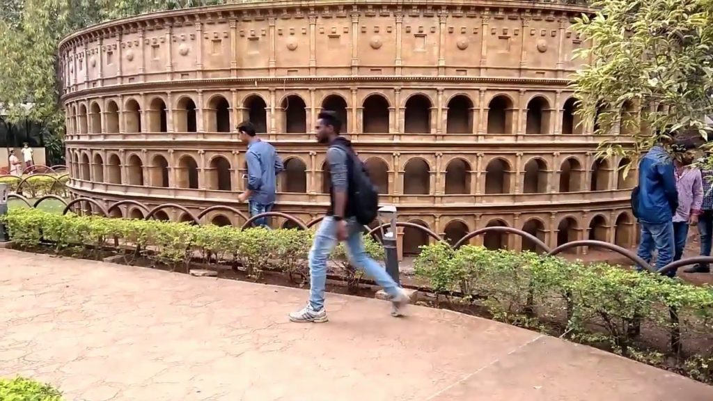 WONDERS OF THE WORLD IN PUNE: Yashwantrao Chavan wonders park
