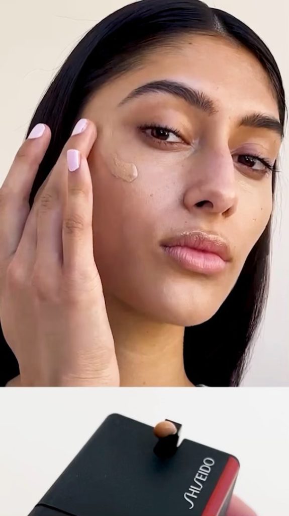 You’re only two steps away from flawless skin. Apply SYNCHRO SKIN SELF-REFRESHIN...