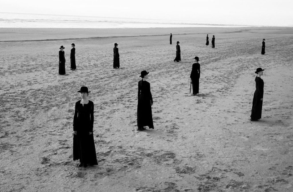 Yohji Yamamoto Spring / Summer 2021 special feature in @middleplane 

Styled by ...