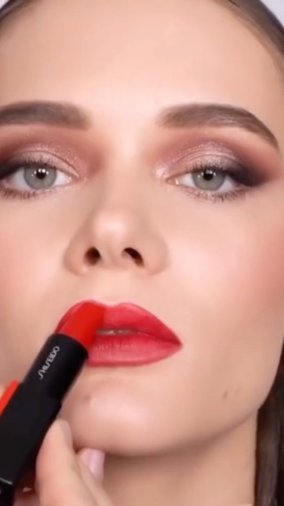 SHISEIDO: Our SHISEIDO muses show us their go-to lip for #NationalLipstickDay. Comment bel… Our SHISEIDO muses show us their go-to lip for #NationalLipstickDay. Comment bel...