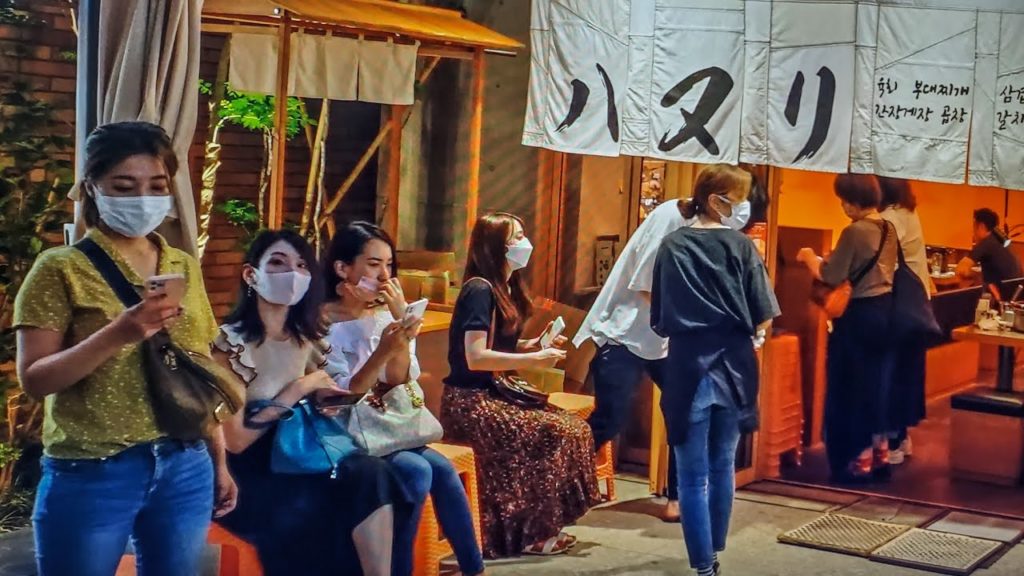 A Nightlife Adventure in Tokyo's Hot Trend Neighborhood Nakameguro