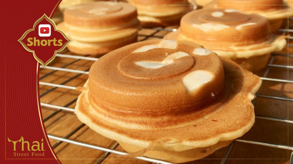 #Shorts | Obanyaki Japanese Street Food in Thailand | Thai Street Food