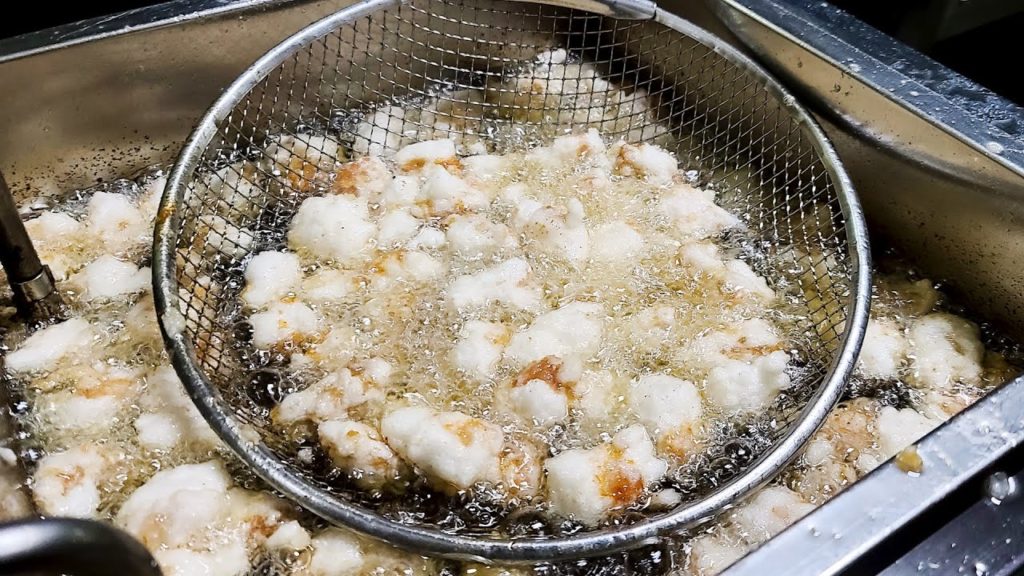 줄 서서 먹는 바삭한 목화솜 탕수육, 강화 순무 탕수육, Amazing Tower of Fried pork, Crispy Fried food, Korean Street Food 줄 서서 먹는 바삭한 목화솜 탕수육, 강화 순무 탕수육, Amazing Tower of Fried pork, Crispy Fried food, Korean Street Food