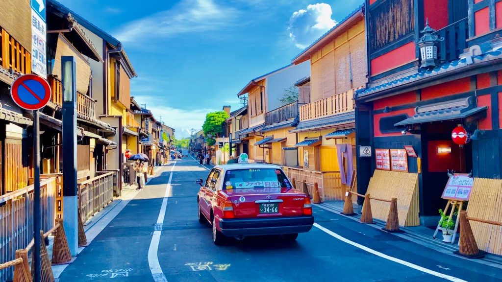【4K HDR】Walking Around The Most Beautiful Street in Kyoto, Japan | Hanamikoji Street (京都・花見小路) 【4K HDR】Walking Around The Most Beautiful Street in Kyoto, Japan | Hanamikoji Street (京都・花見小路)