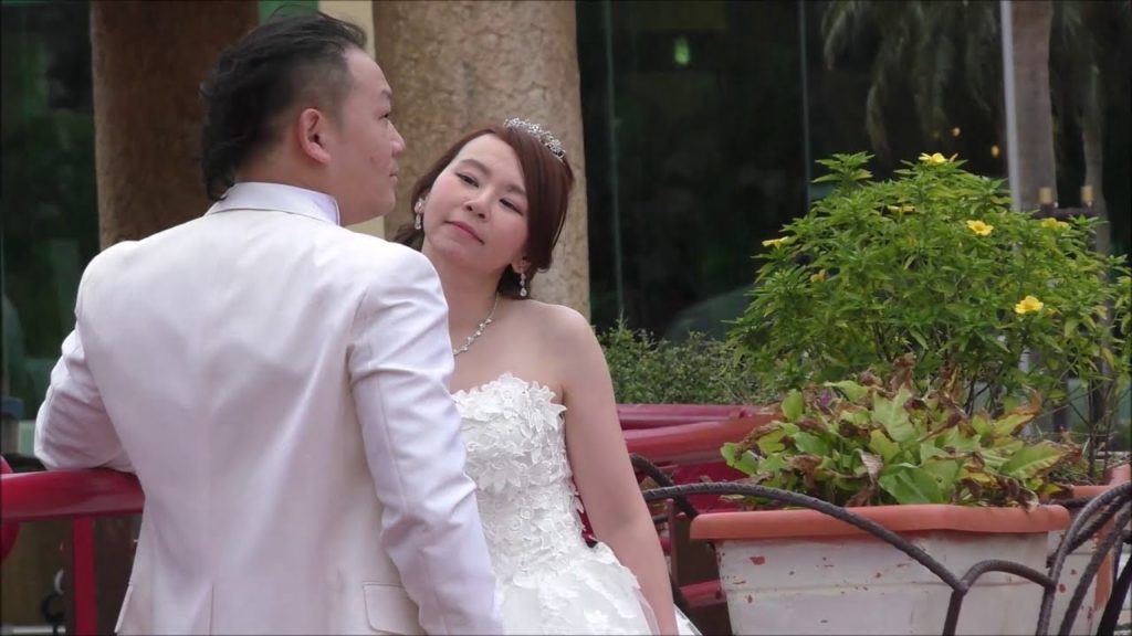 Drive to and Walk through American Village, Chatan, Okinawa   March 14, 2017