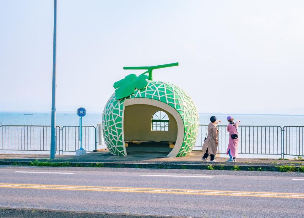 If you’re looking for an interesting photo op while in Japan, the small town of ...