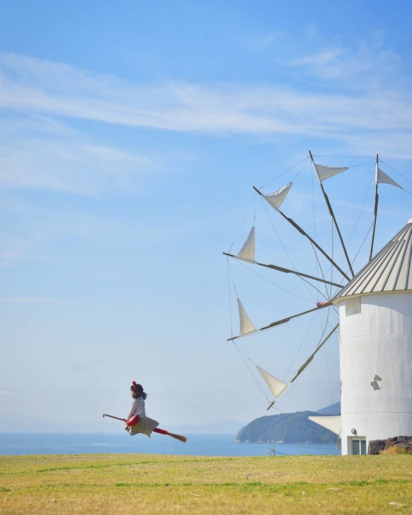 Visit Japan: It’s a bird, it’s a plane, no, it’s a little girl on a broomstick! In addition t… It's a bird, it's a plane, no, it's a little girl on a broomstick! In addition t...