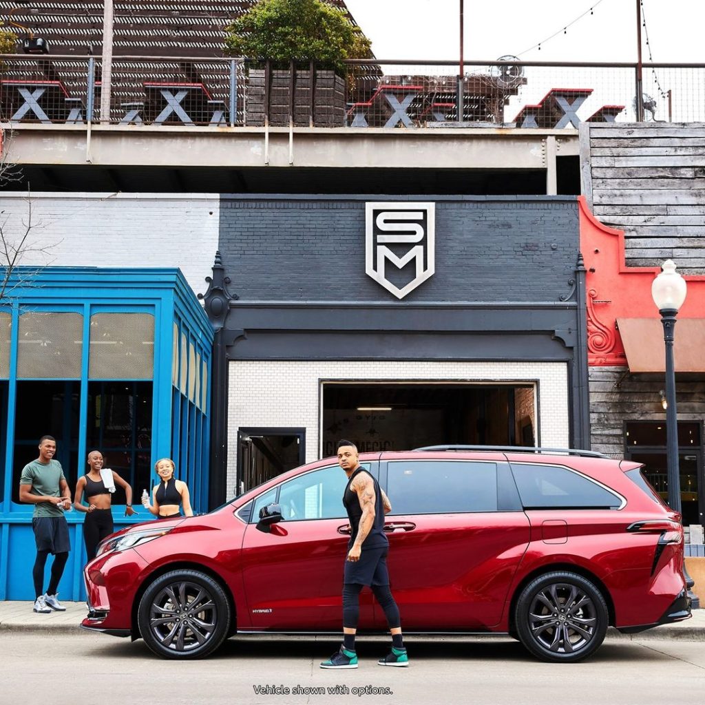 Kick things up a notch! #Sienna #Hybrid #LetsGoPlaces...
