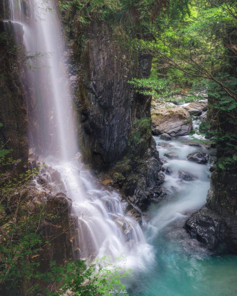 Where do you go to cool off?
The ethereal emerald blue waters of Tsukechi Gorge,...