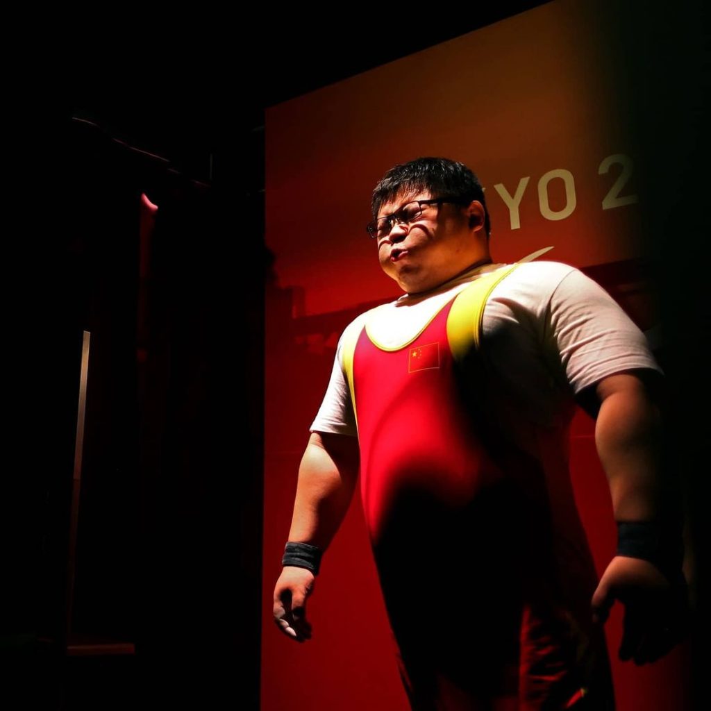 When Para sport meets art 

#Powerlifting under the spotlight 

#Tokyo2020 #Unit...