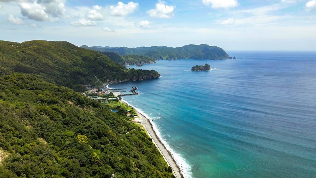 5 Hidden Gems of the Izu Peninsula (Nishiizu Geoparks) 5 Hidden Gems of the Izu Peninsula (Nishiizu Geoparks)