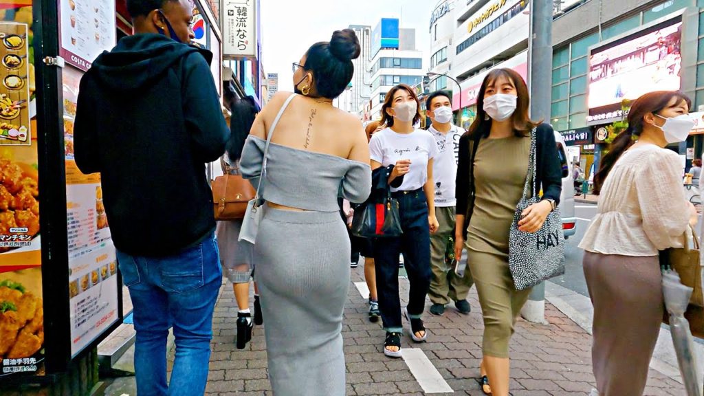 【Shin Okubo Walk in Tokyo】Crowded street【4K】