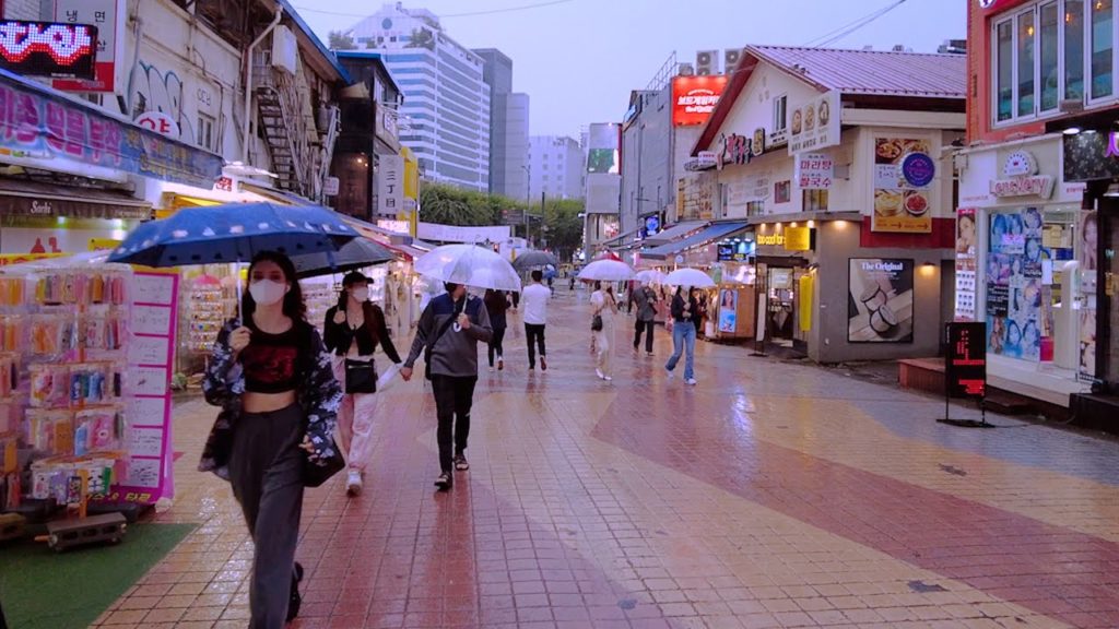 γ4KγSeoul Walk π°π· | Rainy Hongdae | λΉ μ€λ νλ 거리 | Hongdae Street | μμΈλμ ν¬μ΄ |πΆπΆββοΈπΆββοΈ γ4KγSeoul Walk π°π· | Rainy Hongdae | λΉ μ€λ νλ 거리 | Hongdae Street | μμΈλμ ν¬μ΄ |πΆπΆββοΈπΆββοΈ