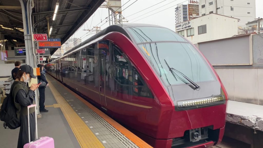 Osaka to Nagoya by Kintetsu Railway - Japanese villages, Farms, Rivers, sightseeing Part 1