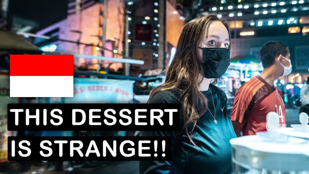 TRYING INDONESIAN DESSERT STREET FOOD on the Jakarta Night Market (Pop Ice & Cendol)
