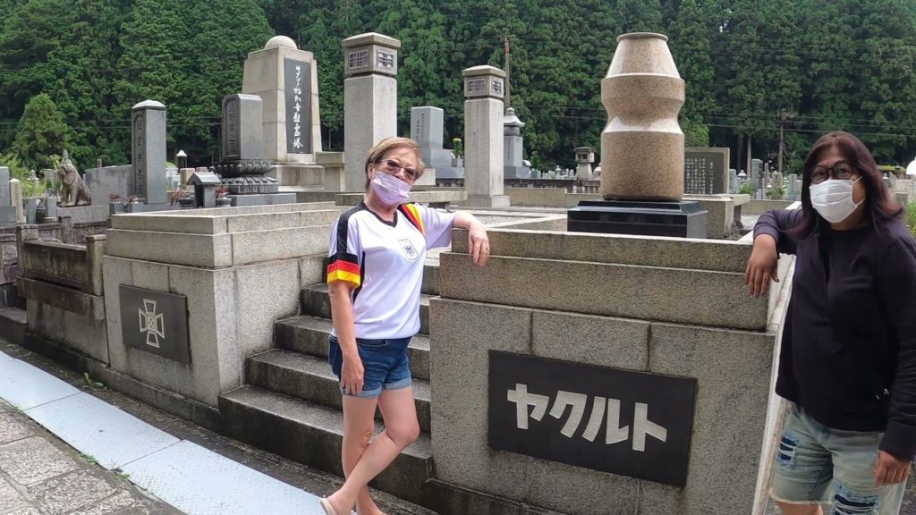 Okunoin Cemetery - Koyasan, Wakayama, Japan