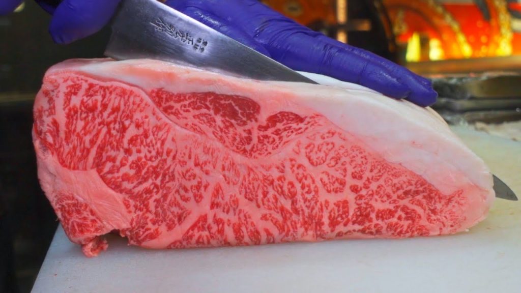 A5 Wagyu Cutting Skills, Ishigaki Fillet Steak Roast / 頂級銷魂! A5和牛切割技巧, 石垣牛菲力牛排- Taiwanese Food A5 Wagyu Cutting Skills, Ishigaki Fillet Steak Roast / 頂級銷魂! A5和牛切割技巧, 石垣牛菲力牛排- Taiwanese Food