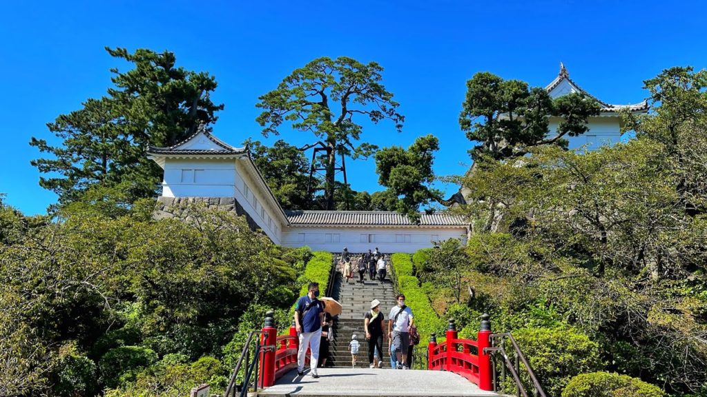Live Japan Walk - Exploring Odawara 🏯 (also, 75K Subs!)