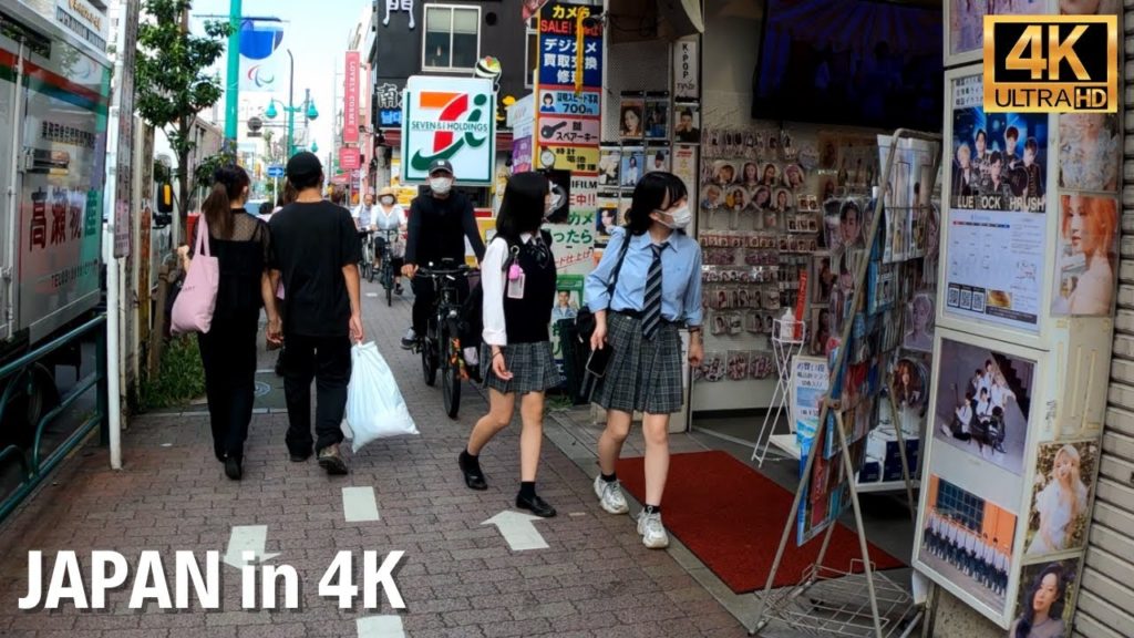 Tokyo's town where 90% of people are young woman | Walk Japan 2021［4K］