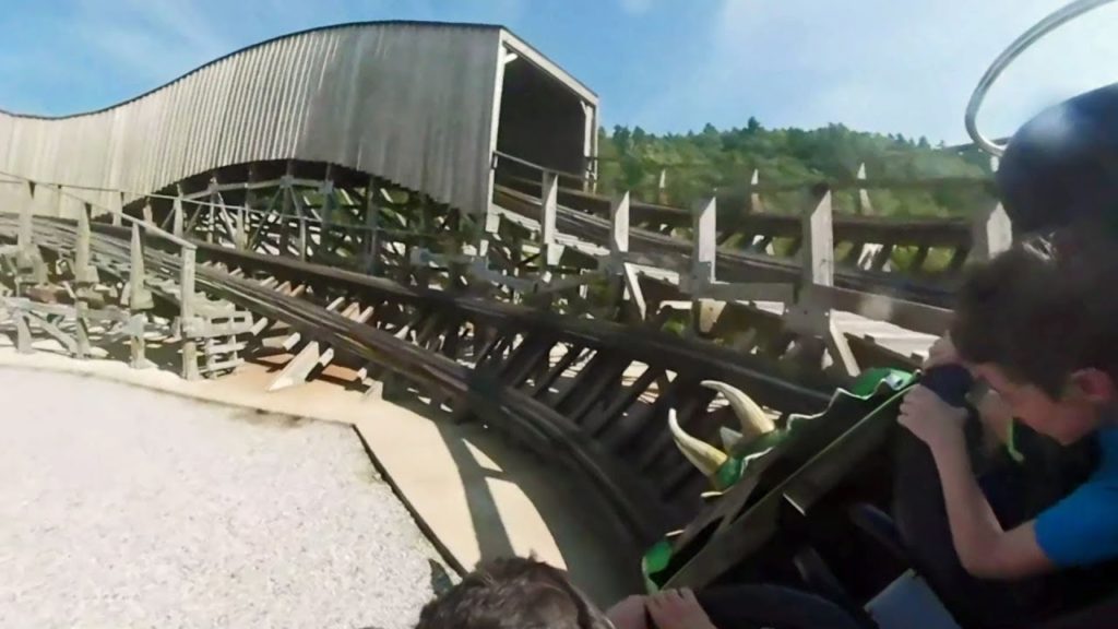 Roar-O-Saurus horizon leveled front seat on-ride POV Story Land Roar-O-Saurus horizon leveled front seat on-ride POV Story Land