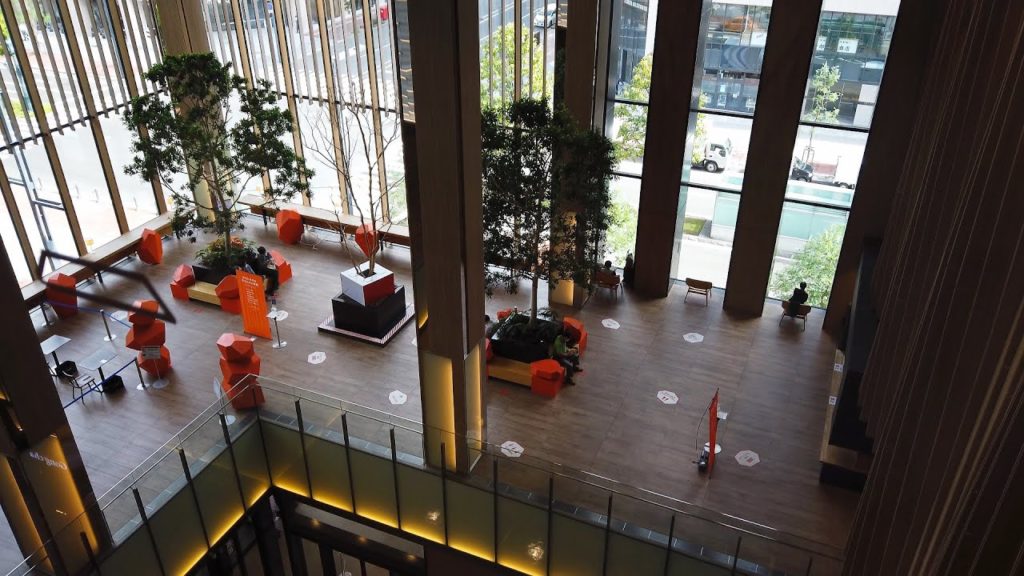 【4K】2021 日本 北海道 札幌 中央区 三井ショッピングパーク「赤れんがテラス」の散策【Binaural Audio】 【4K】2021 日本 北海道 札幌 中央区 三井ショッピングパーク「赤れんがテラス」の散策【Binaural Audio】