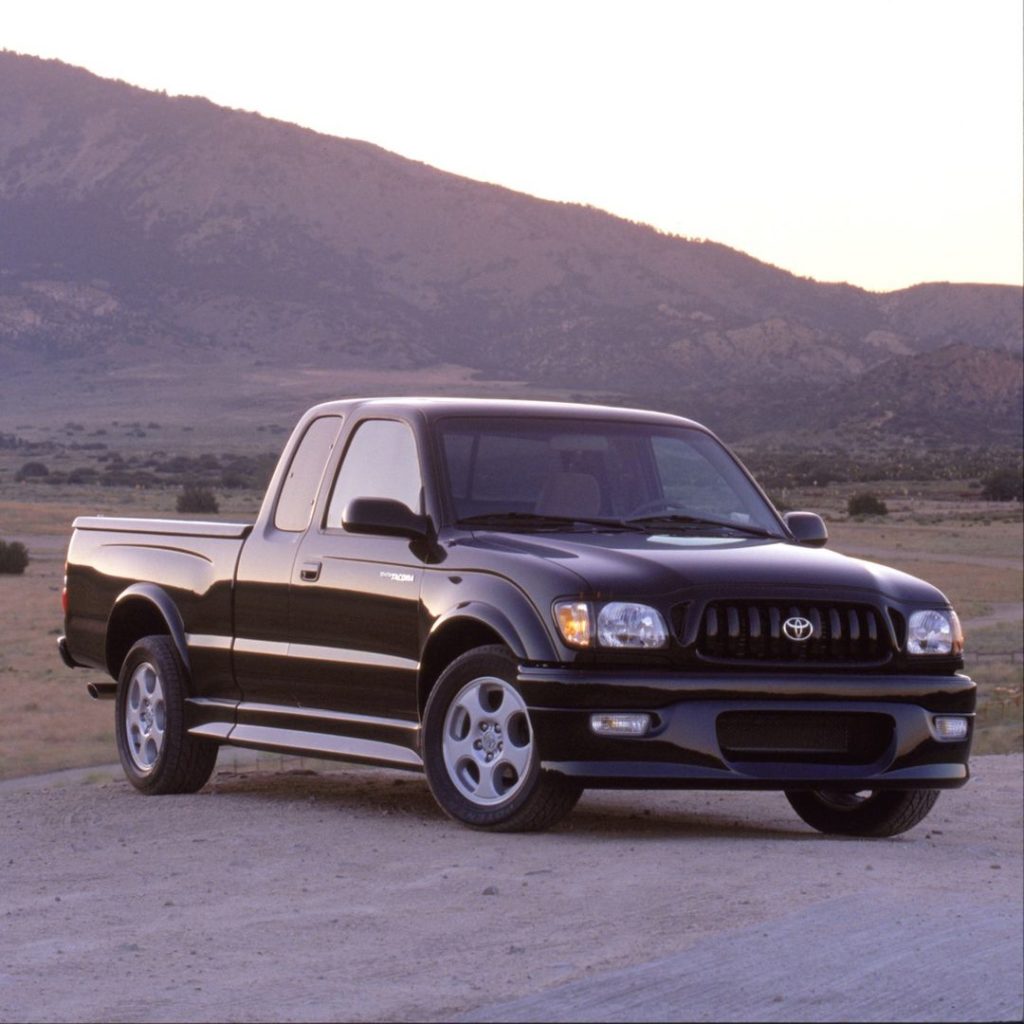 Low ride, take it easy!  #TBT 2003 #Tacoma #LetsGoPlaces...