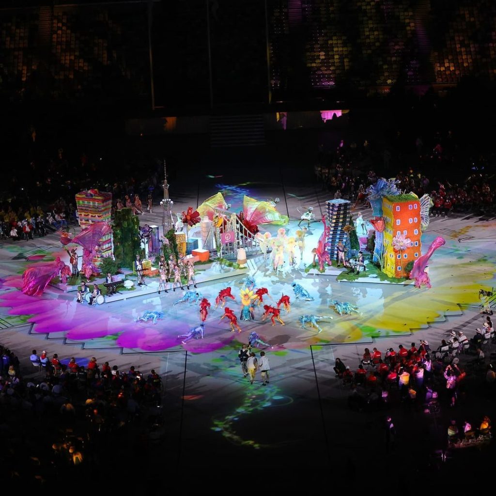 The city where differences shine!  #Tokyo2020 #Paralympics #ClosingCeremony...