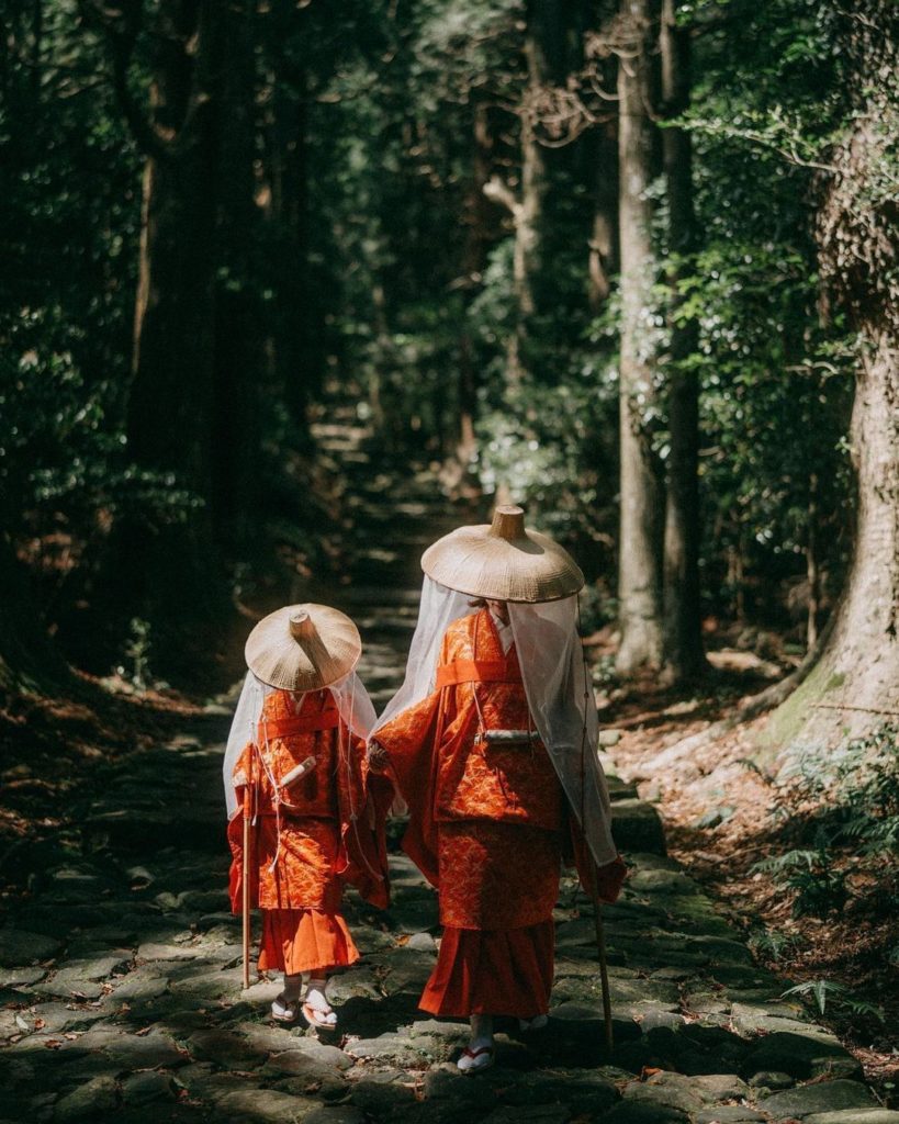 Where will this path take you?
These two travelers are walking along the Kumano ...